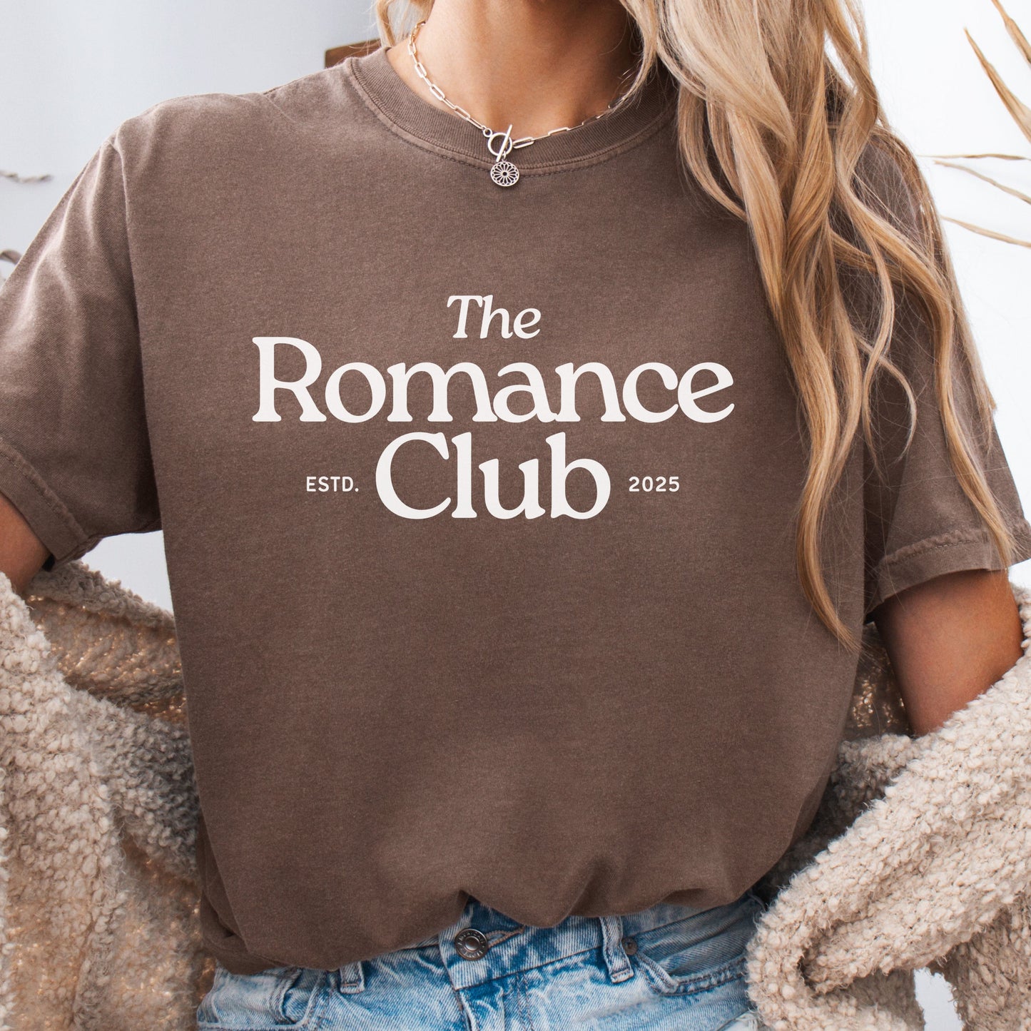 Romance Club - T-Shirt