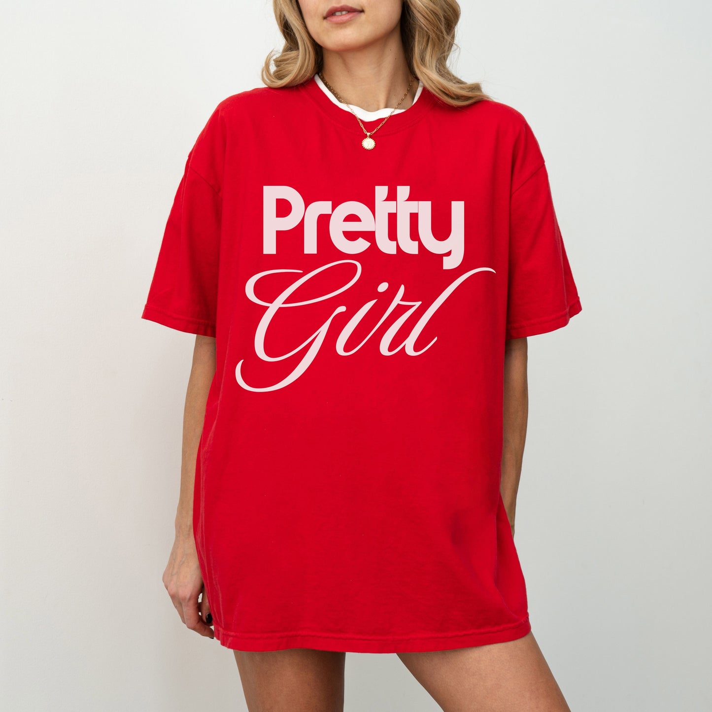 Pretty Girl Graphic - T-Shirt